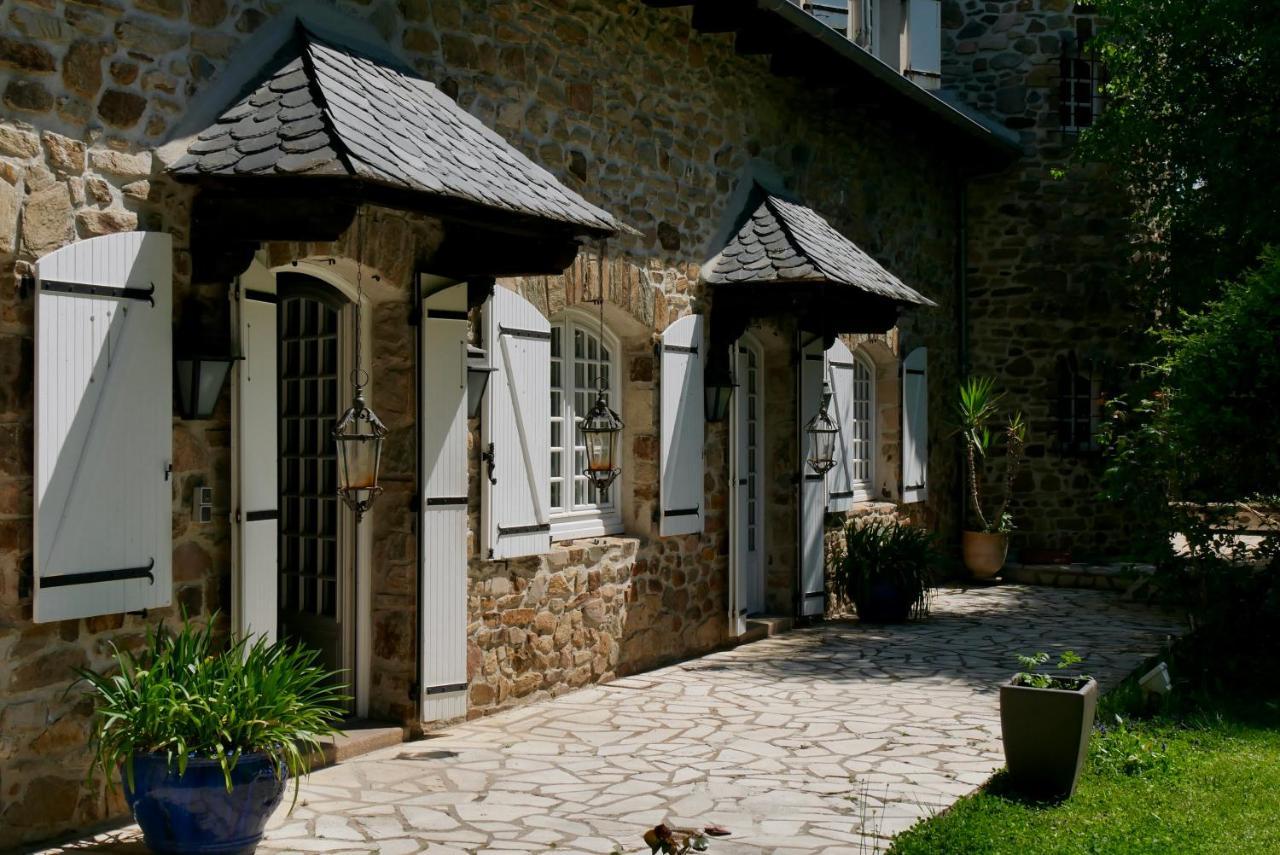 Manoir De Chantemerle Sainte-Fortunade Exterior photo